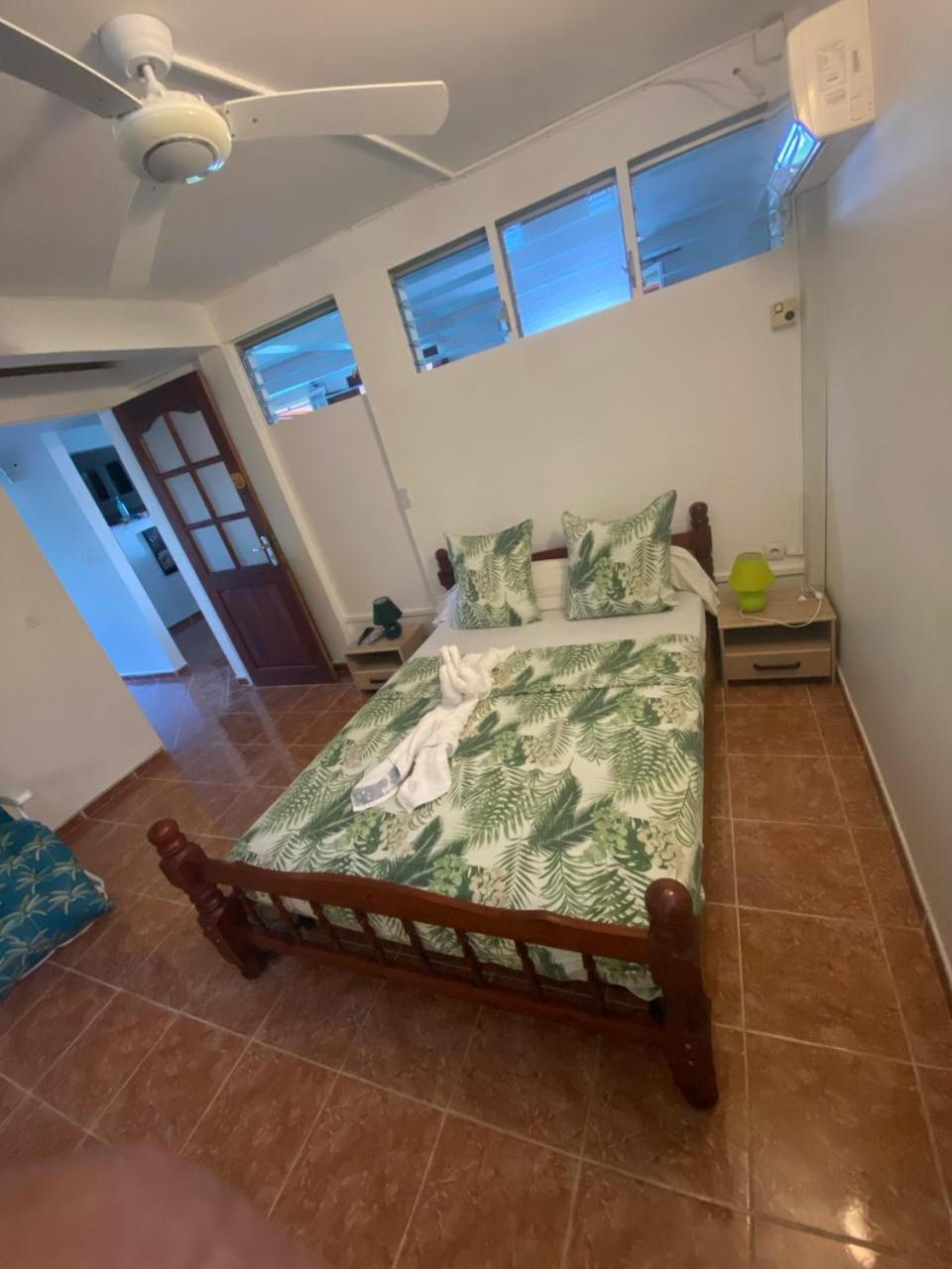 Un Ete Sans Fin Apartment Le Marin Ngoại thất bức ảnh